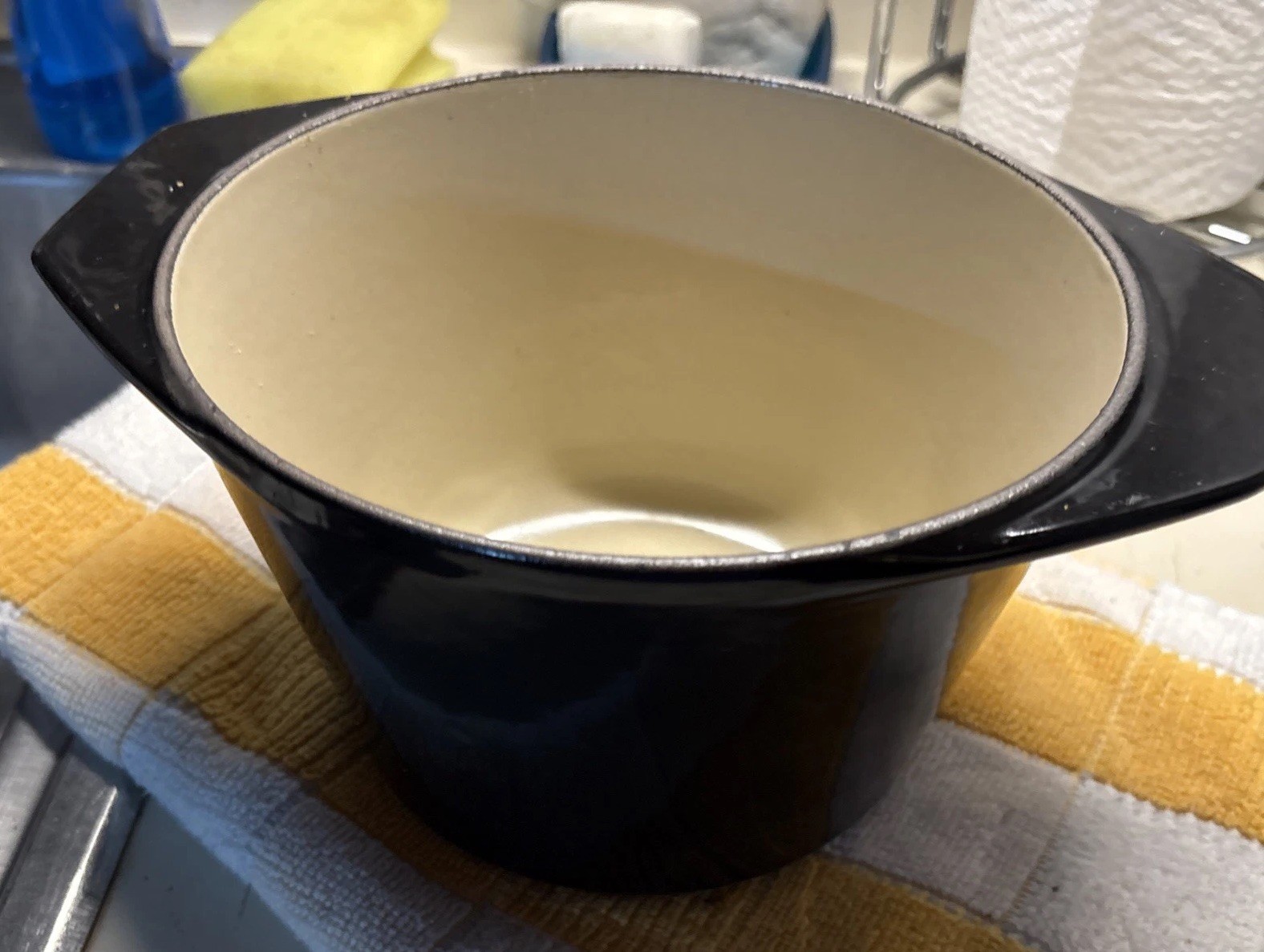 Cousances Dutch Oven 40 oz Black Enamel Cast Iron 17cm x 15cm x 11cm No Lid VTG Cousances Dutch Oven 40 oz Black Enamel Cast Iron 17cm x 15cm x 11cm No Lid VTG