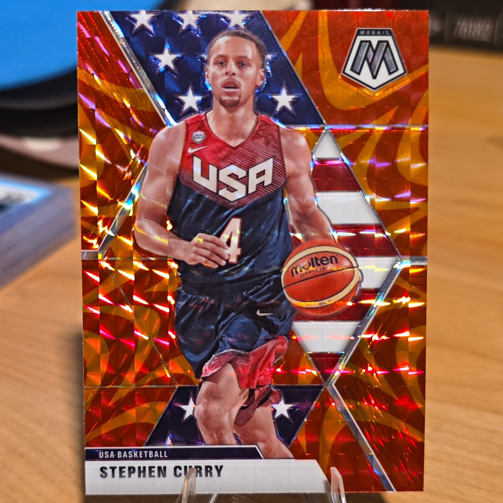 Panini 2019-20 Mosaic Stephen Curry USA Basketball Reactive Orange Prizm #260