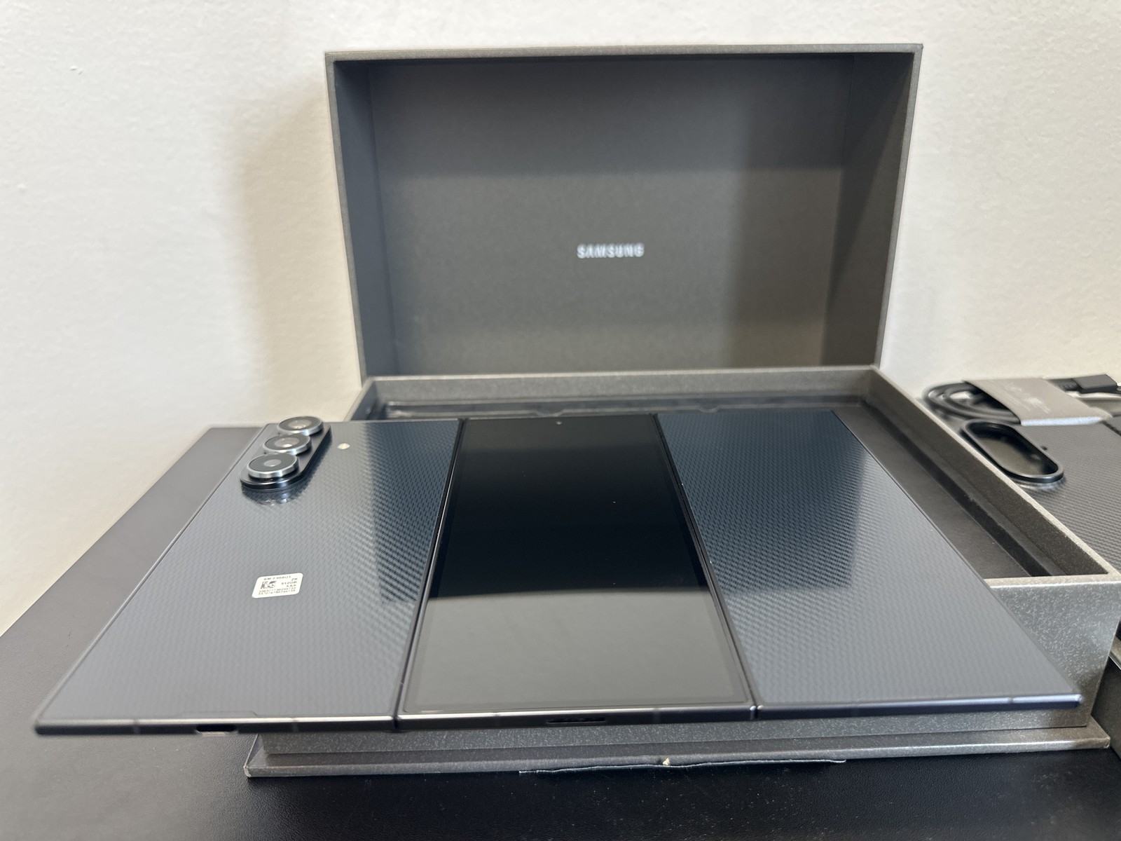 Samsung Galaxy Z TriFold 512GB Black Unlocked Worldwide Excellent Original Box