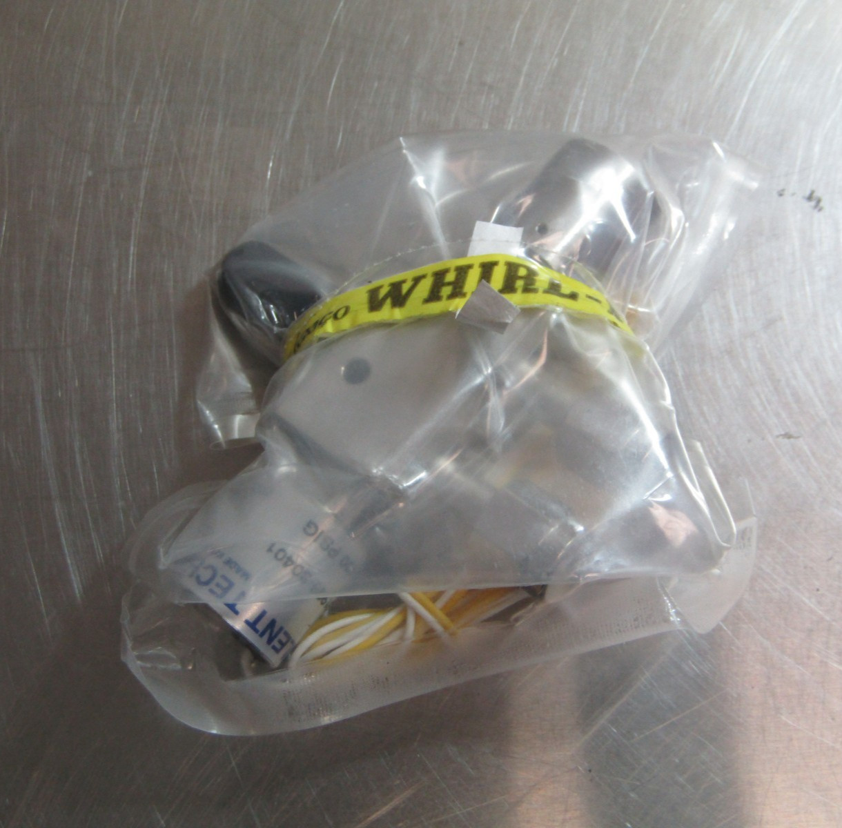 New - Agilent 5973 GCMS - CI Reagent Gas Select Valve Assembly G1999-80401