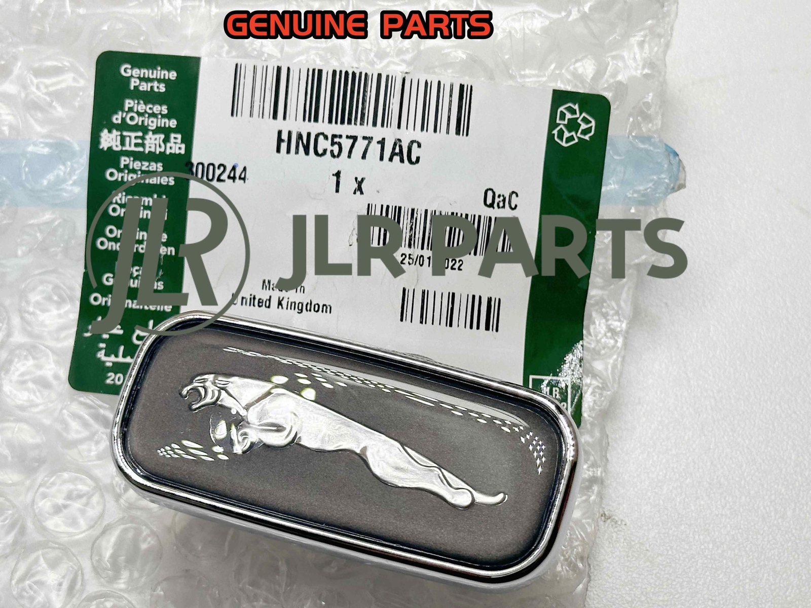 Genuine OEM Jaguar XJ8 98-03 FRONT FENDER-EMBLEM BADGE NAMEPLATE Left HNC5771AC Genuine OEM Jaguar XJ8 98-03 FRONT FENDER-EMBLEM BADGE NAMEPLATE Left HNC5771AC