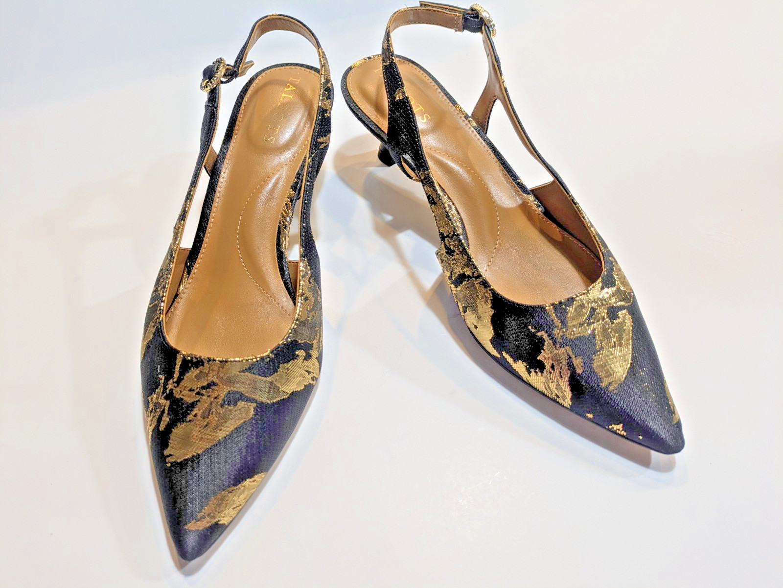 Talbots Sylvie Women Sz6.5M Black Gold Metallic Floral Jacquard Kitten Heel Shoe