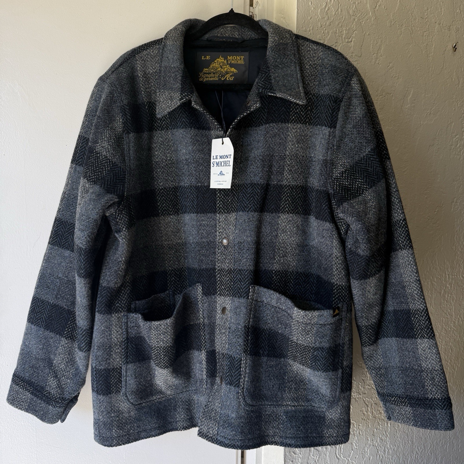 NWT $498 Le Mont St Michel Vardin Patchwork Wool Chore Jacket Large Navy Plaid NWT $498 Le Mont St Michel Vardin Patchwork Wool Chore Jacket Large Navy Plaid