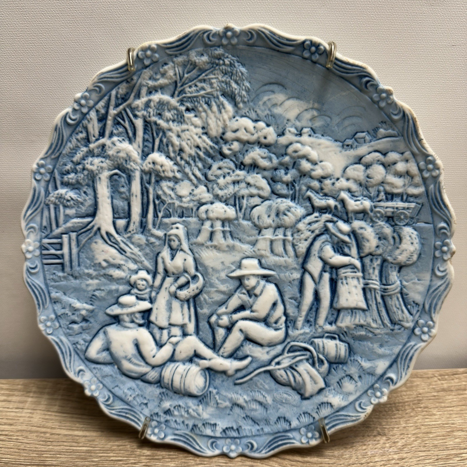 Fenton 1981 Harvest Glass Collector Plate No 2 Signed M Dickinson Blue Satin 8