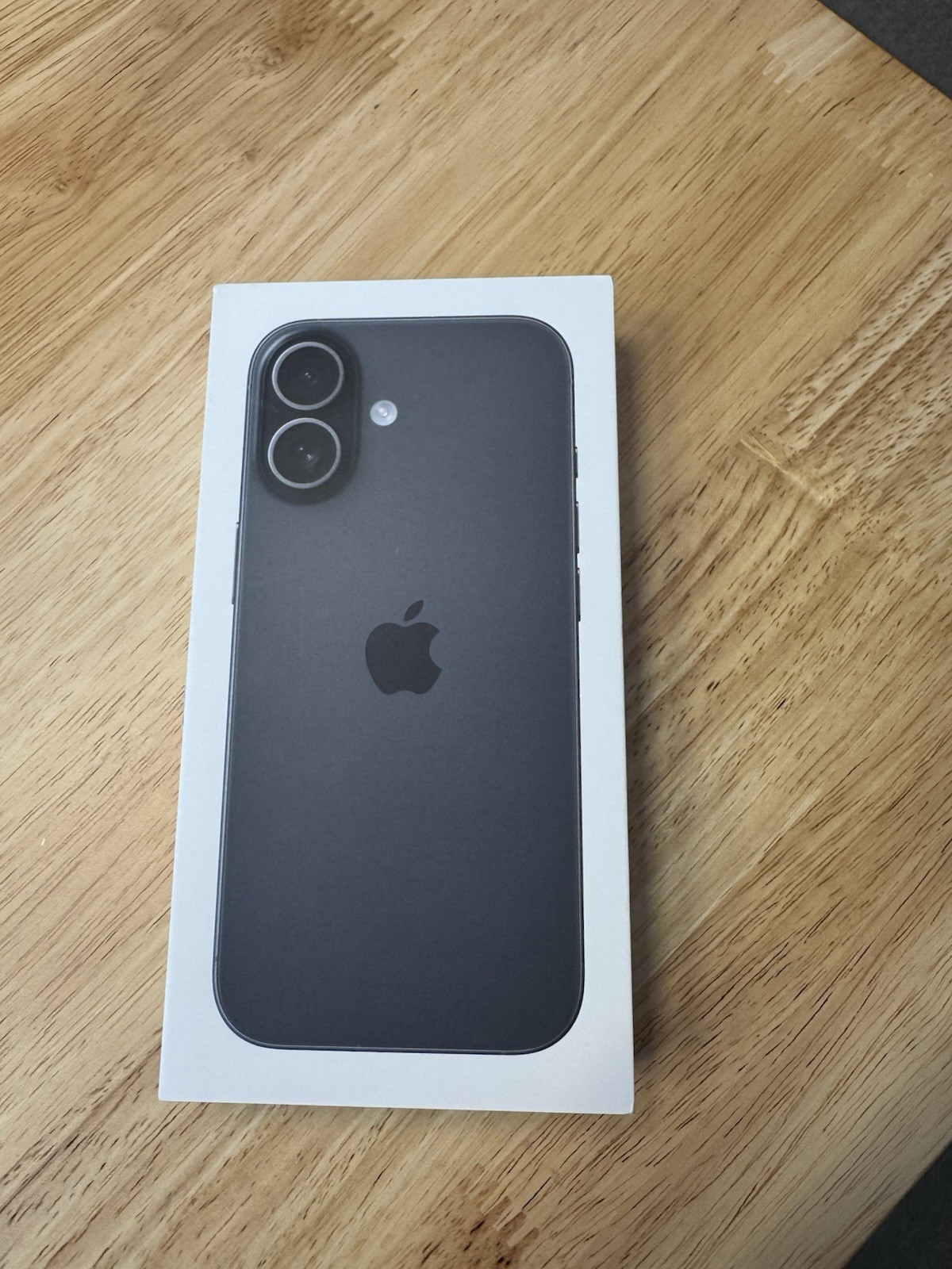 Apple iPhone 17 256GB Black Unlocked - NEW & SEALED Apple iPhone 17 256GB Black Unlocked - NEW & SEALED