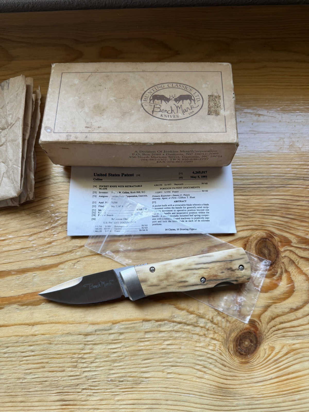 Benchmark Viper Rolox, Rare MI Handle Scales Factory Box