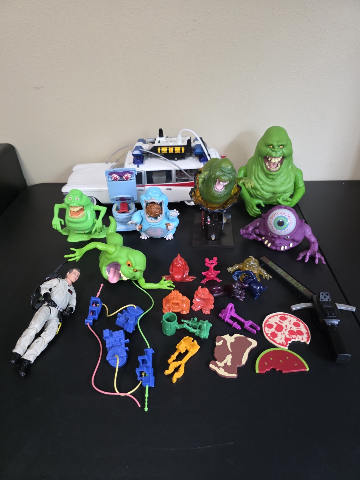 Ghostbusters Modern Figures Ecto-1 Slimer Hasbro Kenner Accessories Tested