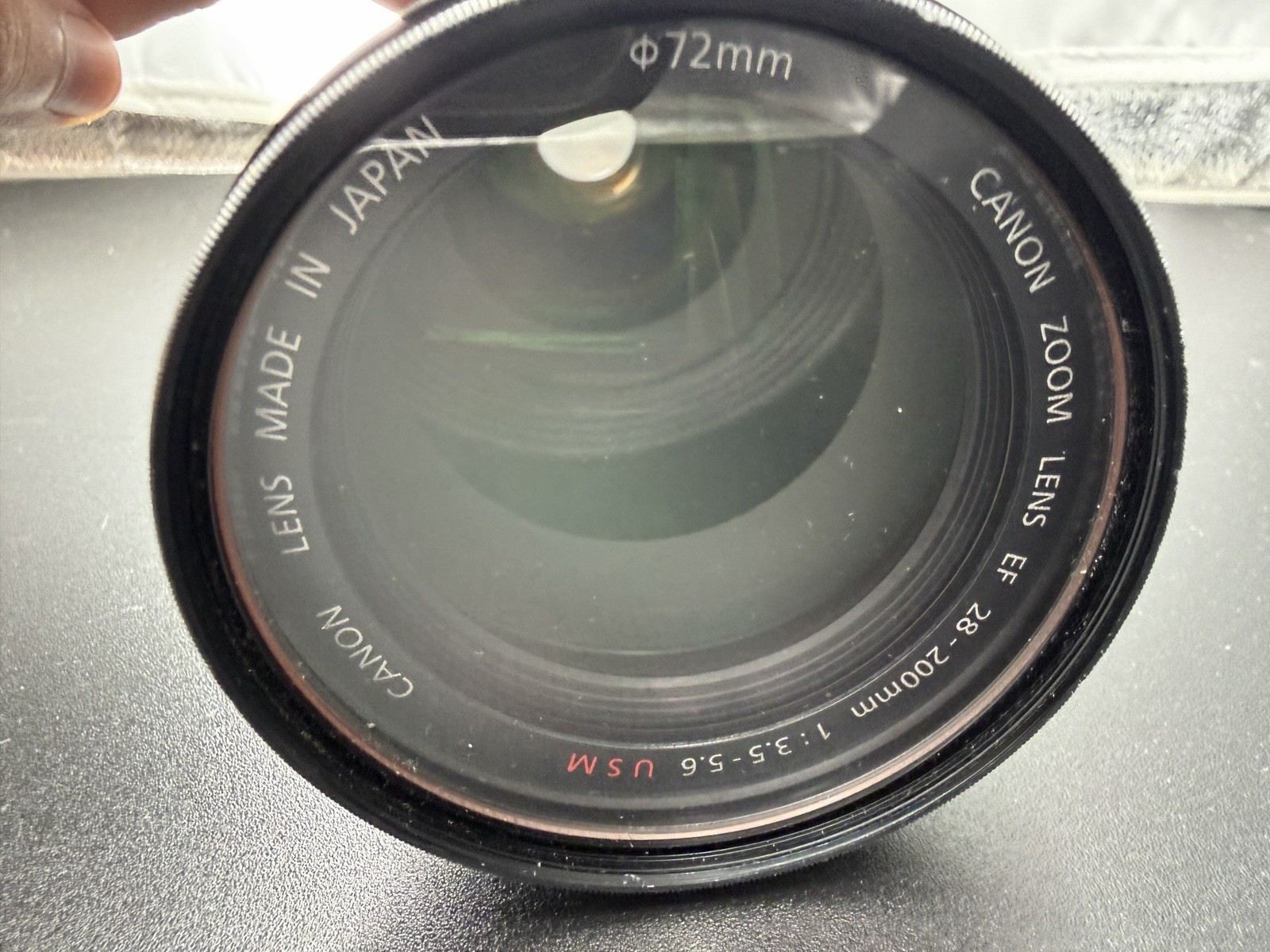 Canon 28-200mm f/3.5-5.6 USM EF Mount Autofocus Zoom Lens Canon 28-200mm f/3.5-5.6 USM EF Mount Autofocus Zoom Lens