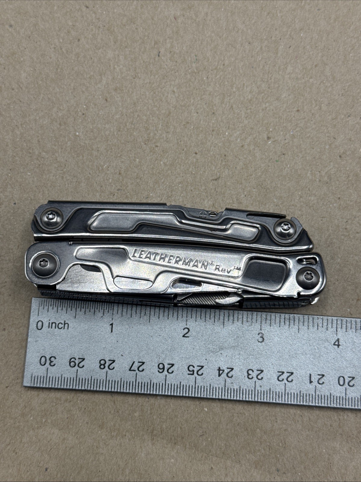 Leatherman Rev Multi tool - Silver