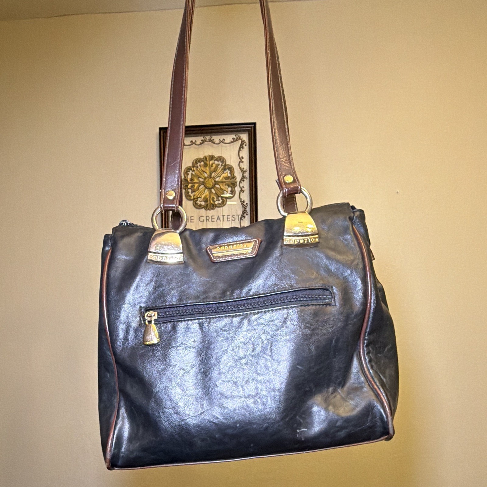 Vintage Capezio Women’s Black Shoulder Bag Black/Brown Gold Hardware Zip