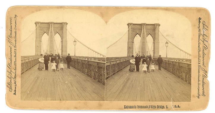 Underwood Stereoview New York Brooklyn Bridge, Family Promenade. More 3D Listed