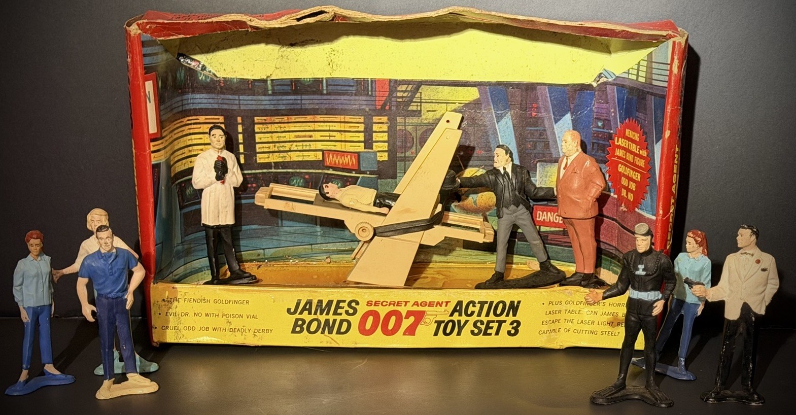 Vintage Gilbert James Bond 007 Action Set 3 **With 6 Additional Figures**