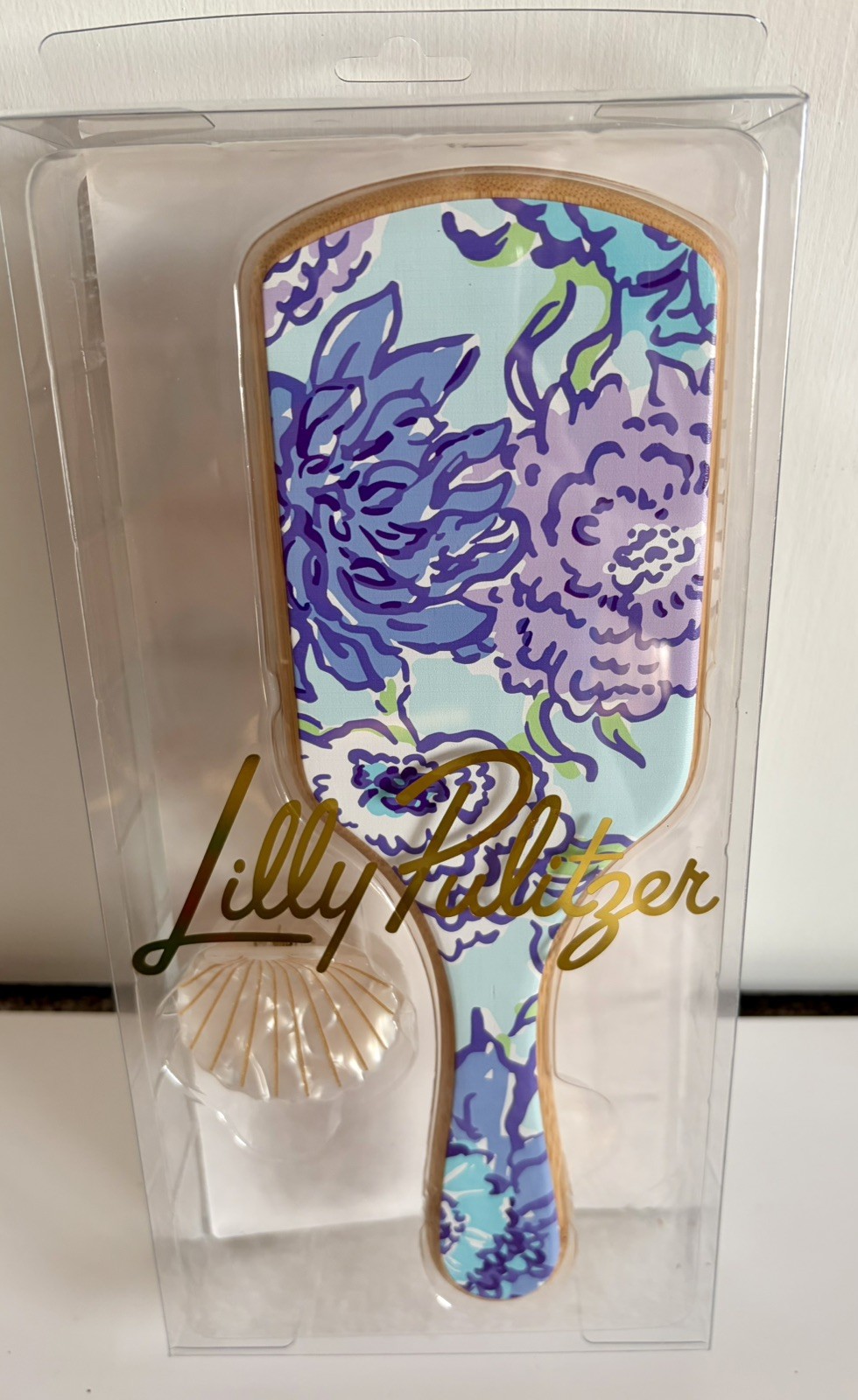 Lilly Pulitzer Hairbrush & Shell Hair Clip “Multi Let It Gogh\ Lilly Pulitzer Hairbrush & Shell Hair Clip “Multi Let It Gogh\