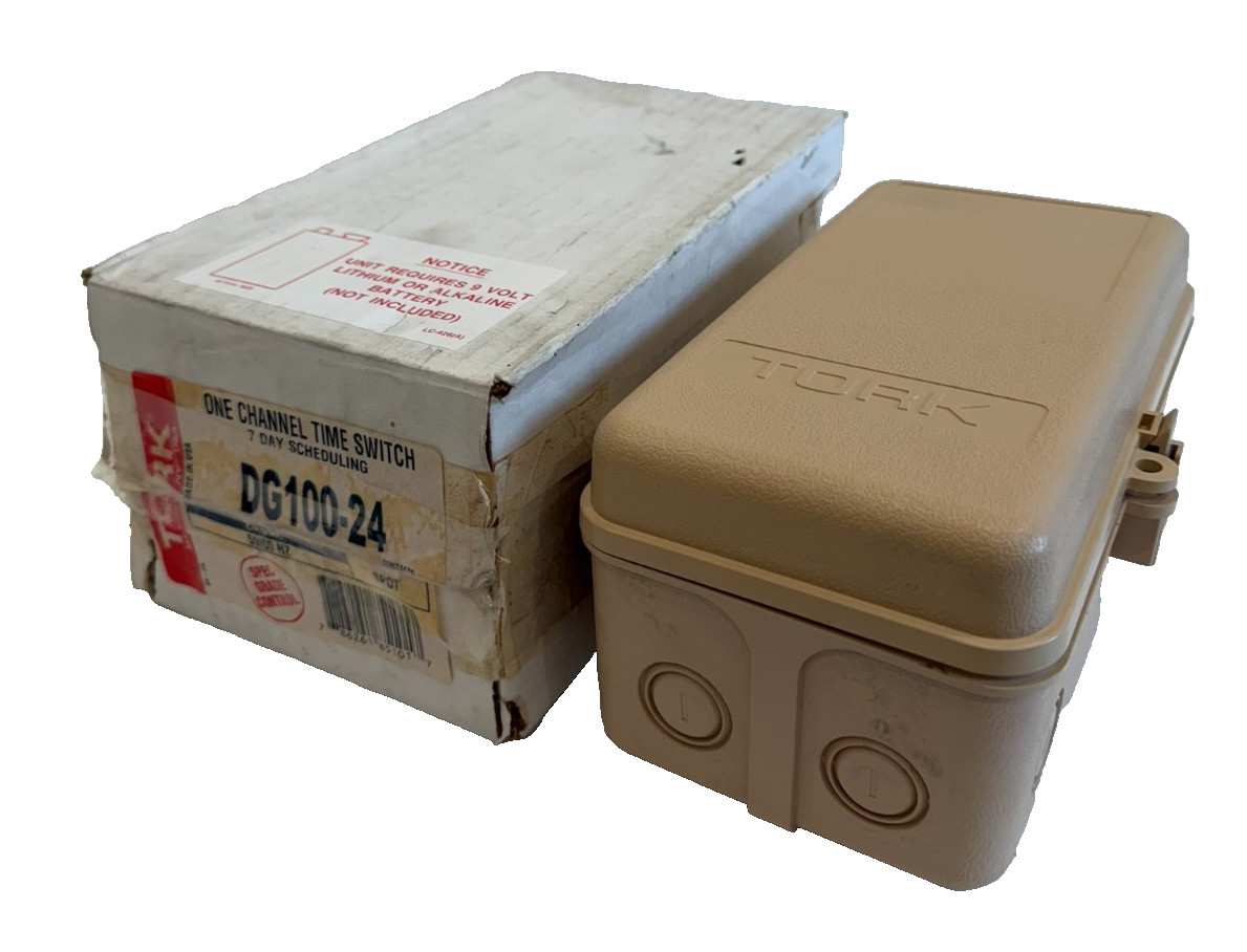 NEW TORK DG100-24 ONE CHANNEL TIME SWITCH 24VAC 50/60HZ DG10024