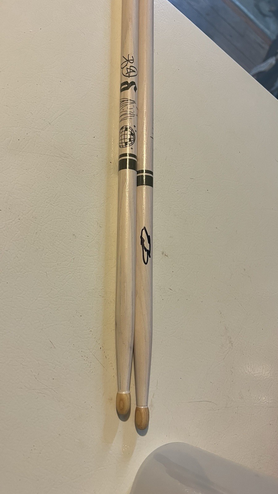 Rare Drum Sticks Signed By Eric Bass (Bass Player) of Shinedown 