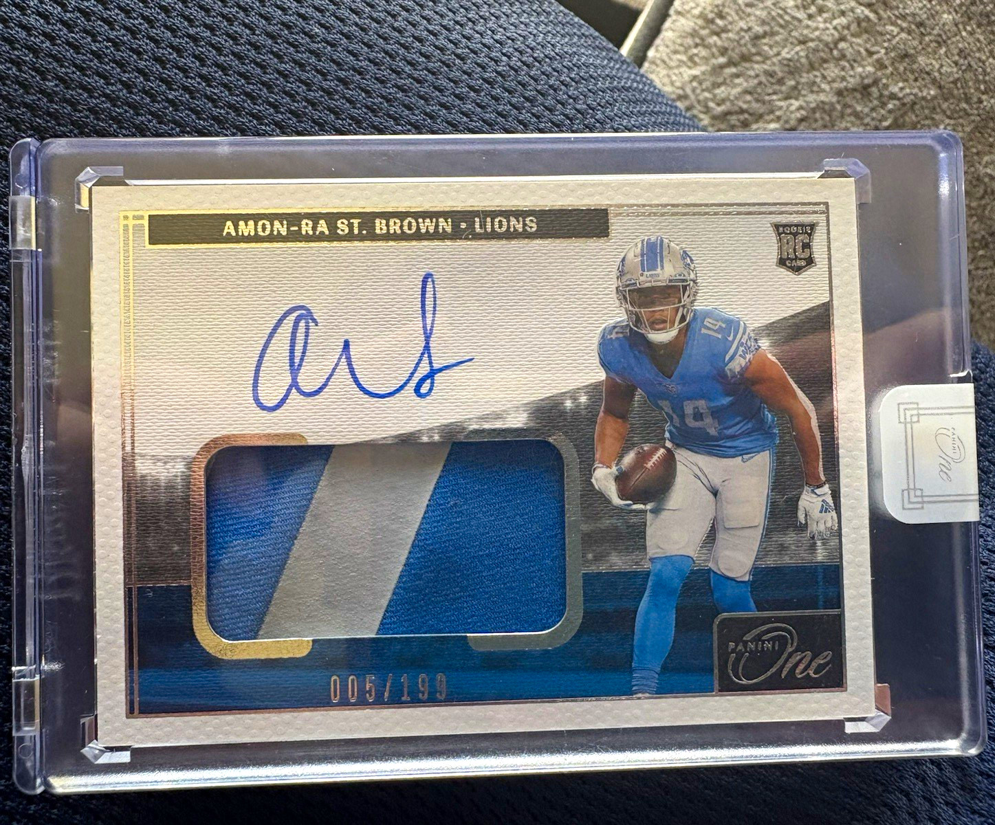 2021 Panini One Amon-Ra St. Brown Lions RPA Auto #26 005/199 RC 2021 Panini One Amon-Ra St. Brown Lions RPA Auto #26 005/199 RC