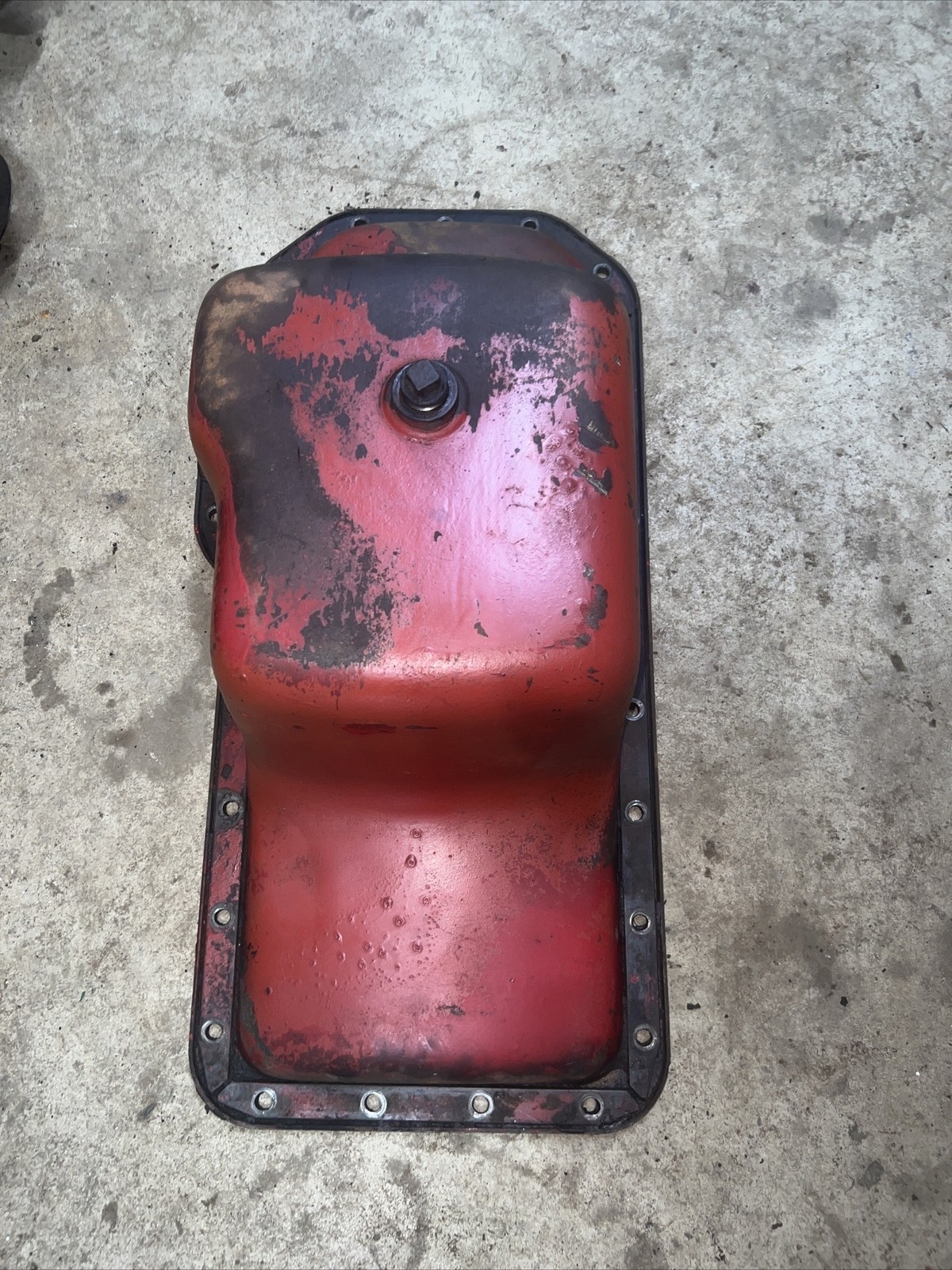 McCormick Farmall W9 W9 tractor Original IH engine motor oil pan Antique Tractor McCormick Farmall W9 W9 tractor Original IH engine motor oil pan Antique Tractor
