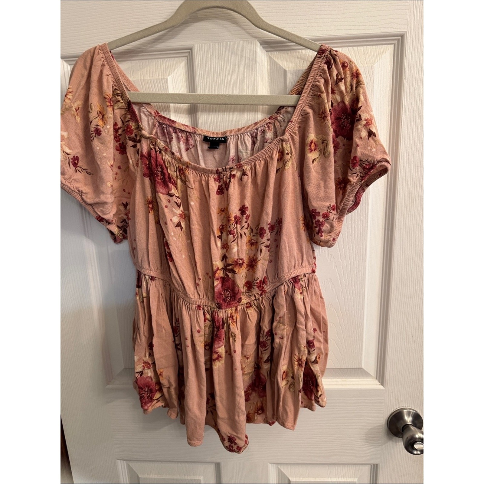 torrid Dusty Rose Floral Peasant Tunic torrid Dusty Rose Floral Peasant Tunic