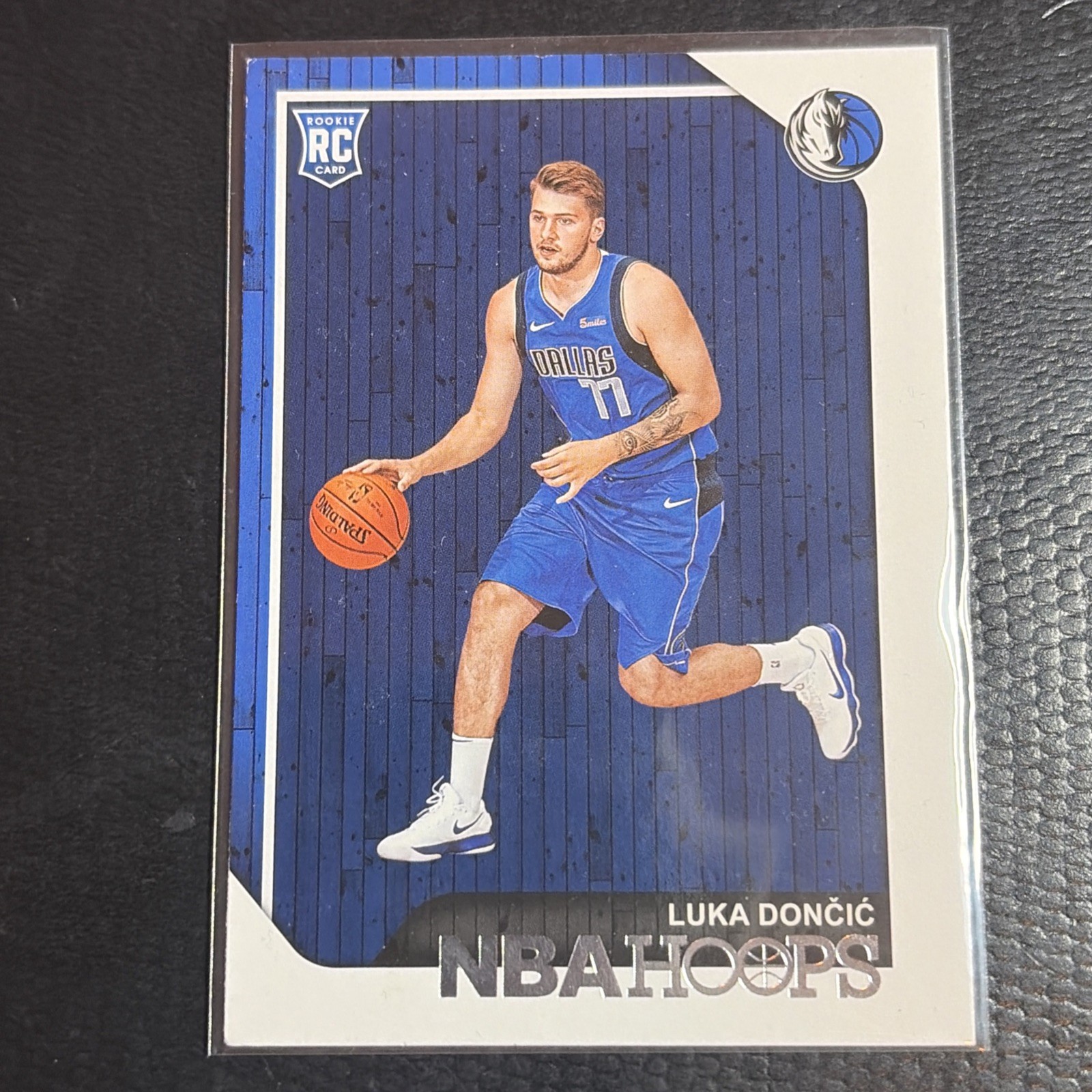 Panini 2018-19 NBA Hoops Luka Dončić RC Base #268 Mavericks
