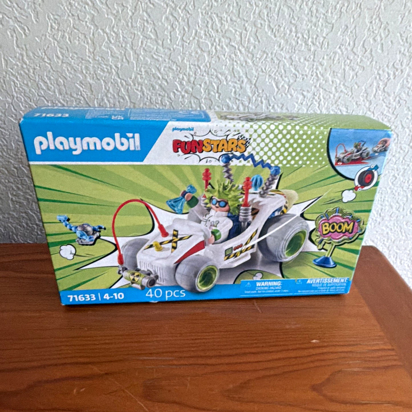 PLAYMOBIL FunStars Set 71633 Building Set, Recommended Ages 4-10 PLAYMOBIL FunStars Set 71633 Building Set, Recommended Ages 4-10