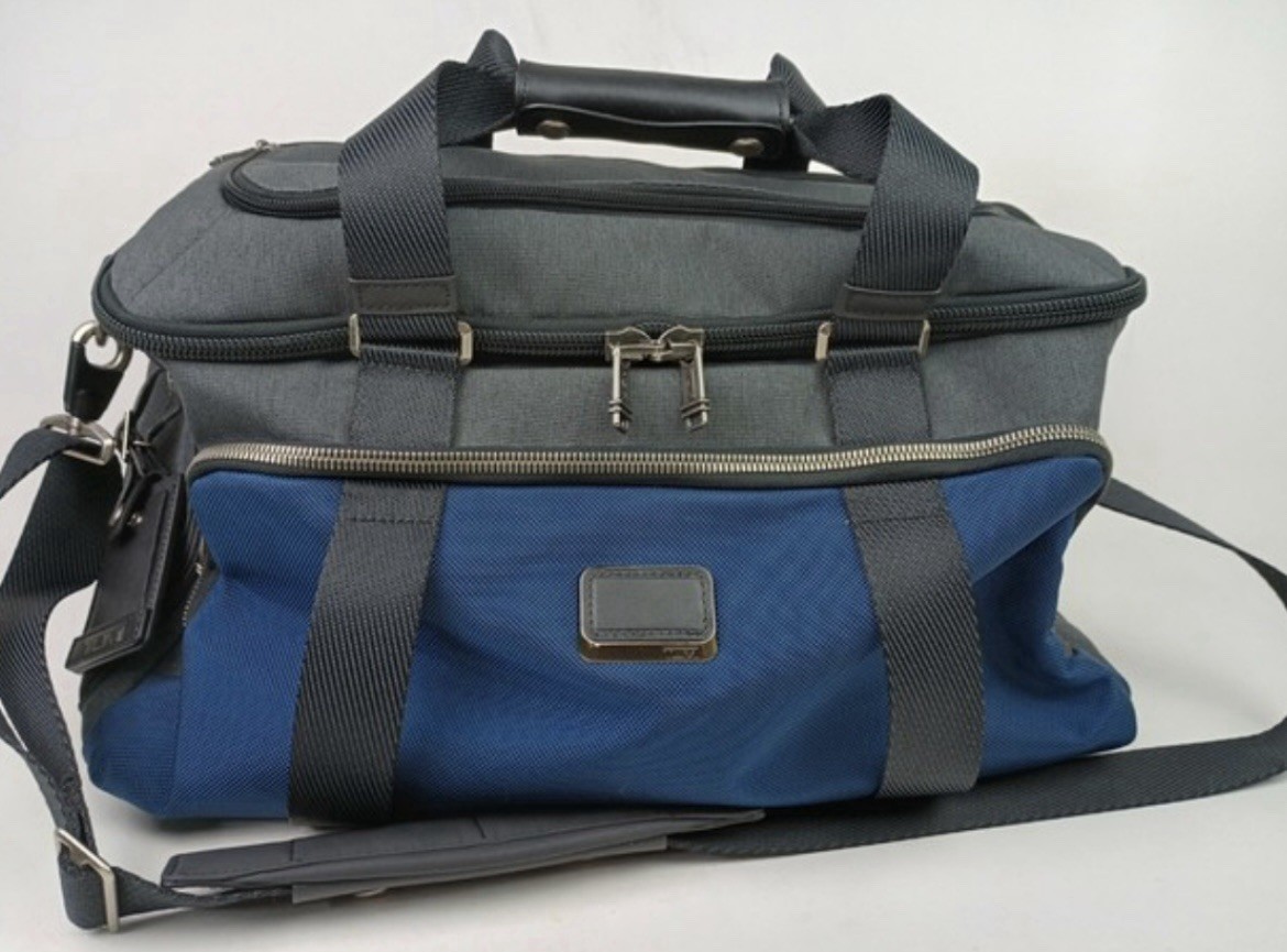 NWOT Tumi Alpha Bravo McCoy Gym/Duffle In Navy/Grey. Never Used MSRP: $625