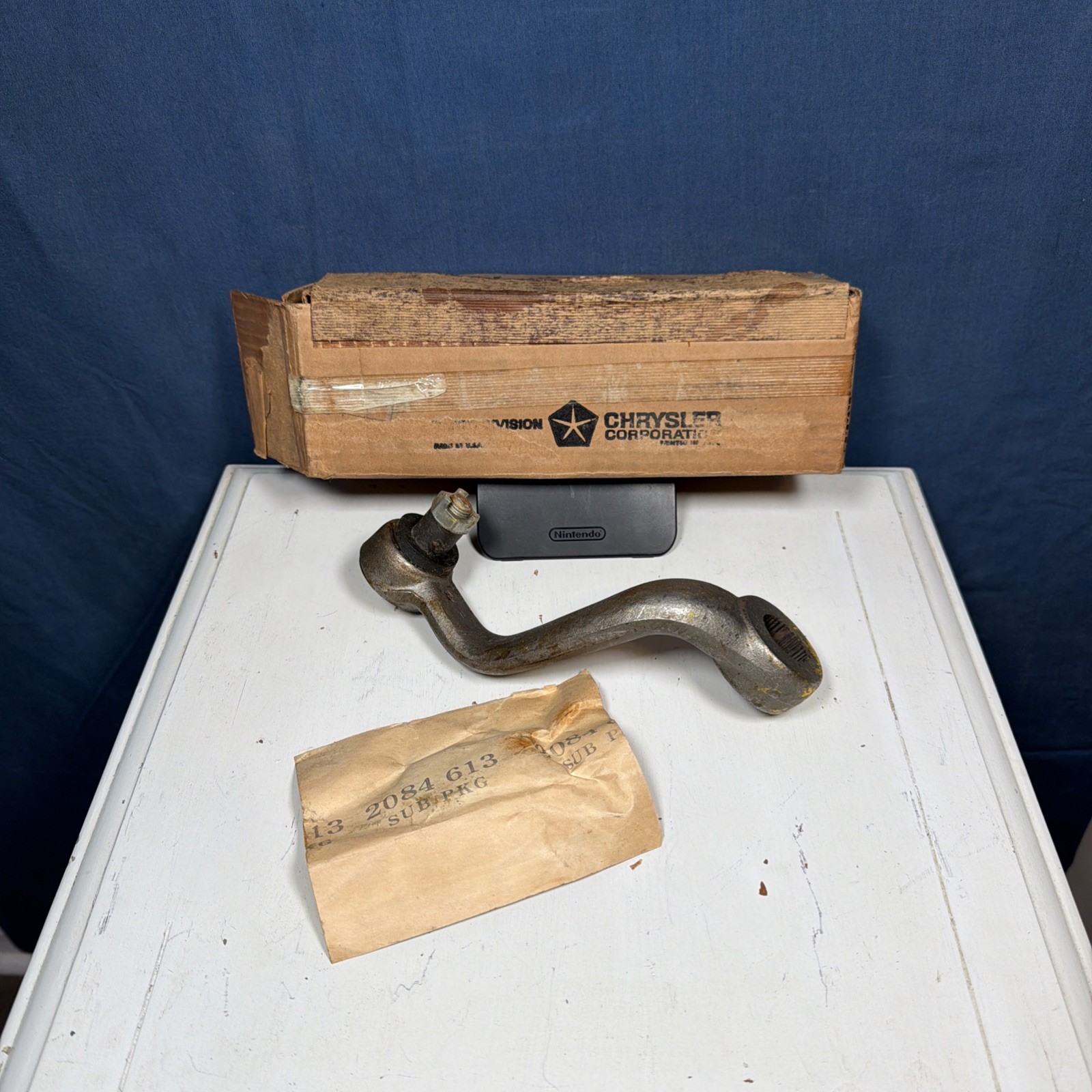 New Old Stock Pitman Arm for 1960-61 A Body Models Mopar #2084613 New Old Stock Pitman Arm for 1960-61 A Body Models Mopar #2084613