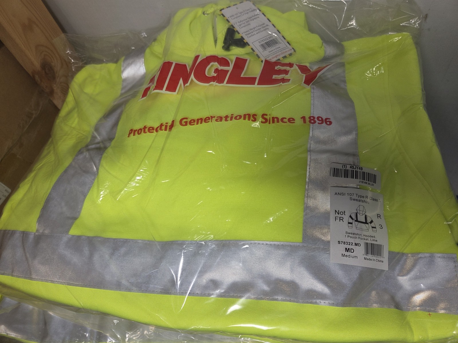 TINGLEY S78322 Standard Job Sight High Visibility Class 3 Pullover Hoodie MEDIUM