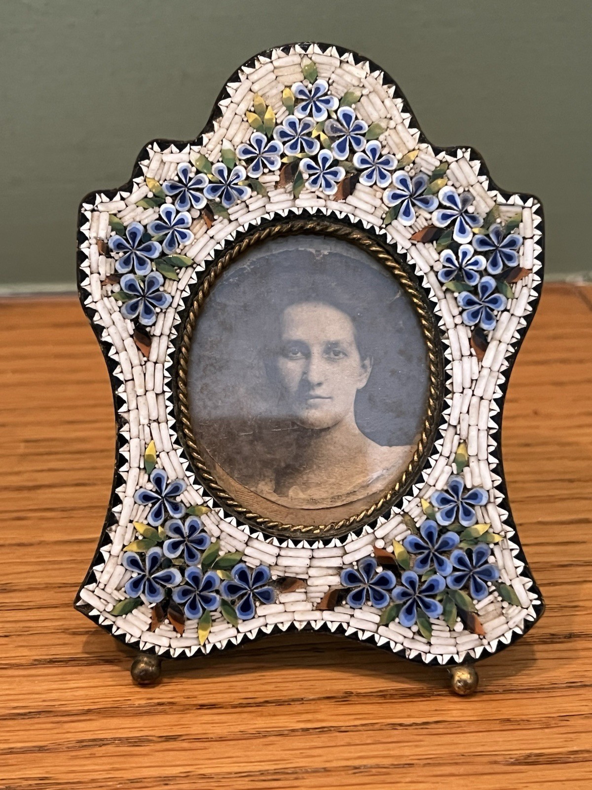 Outstanding Antique Micro Mosaic Flowers Floral Italian Picture Frame