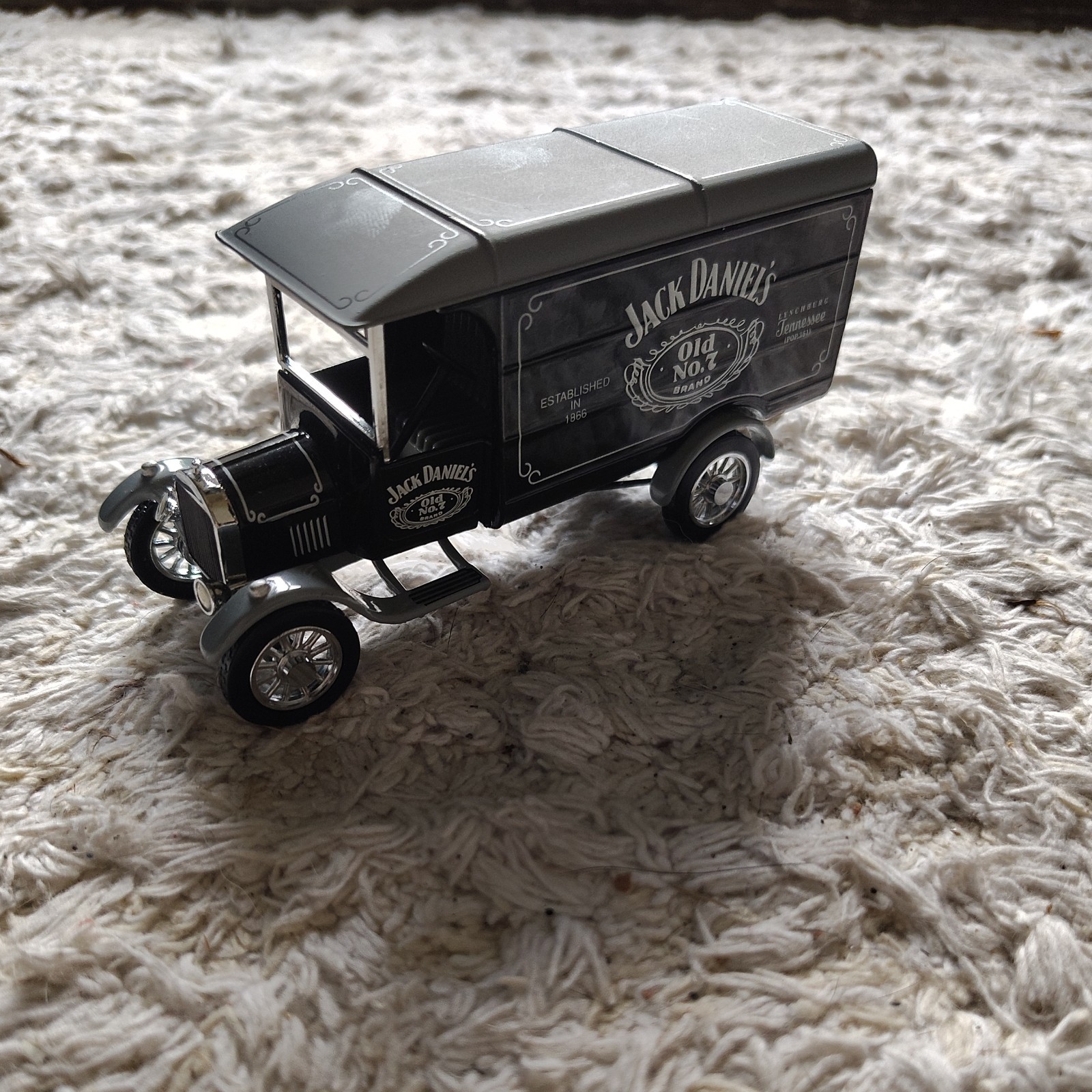 Matchbox Models of Yesteryear Ford Model TT Diecast Delivery Truck Jack Daniel\'s