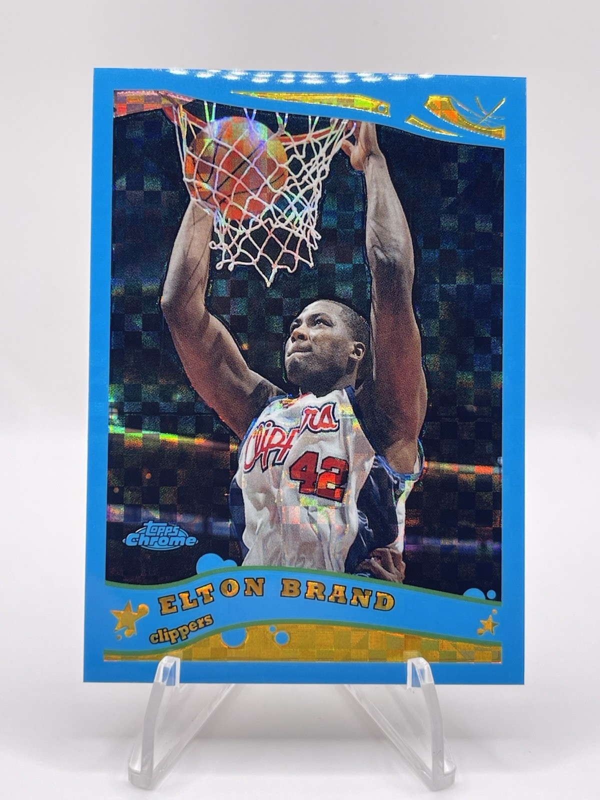 2005-06 Topps Chrome - Elton Brand #86 Blue X-Fractor /90