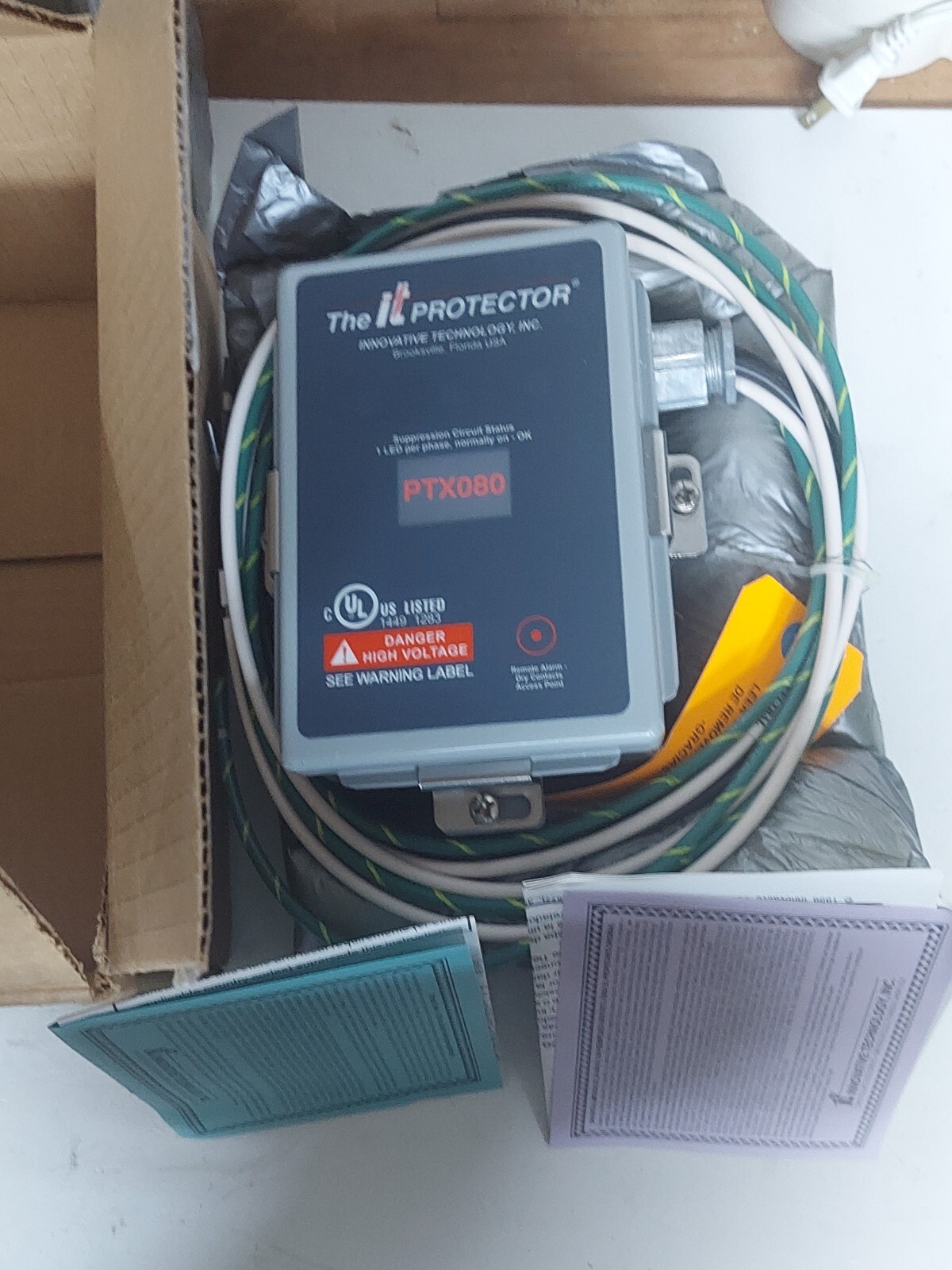 PTX080-3Y101 THE IT PROTECTOR SURGE Lighting PROTECTOR  120/208 3 Phase Wye 