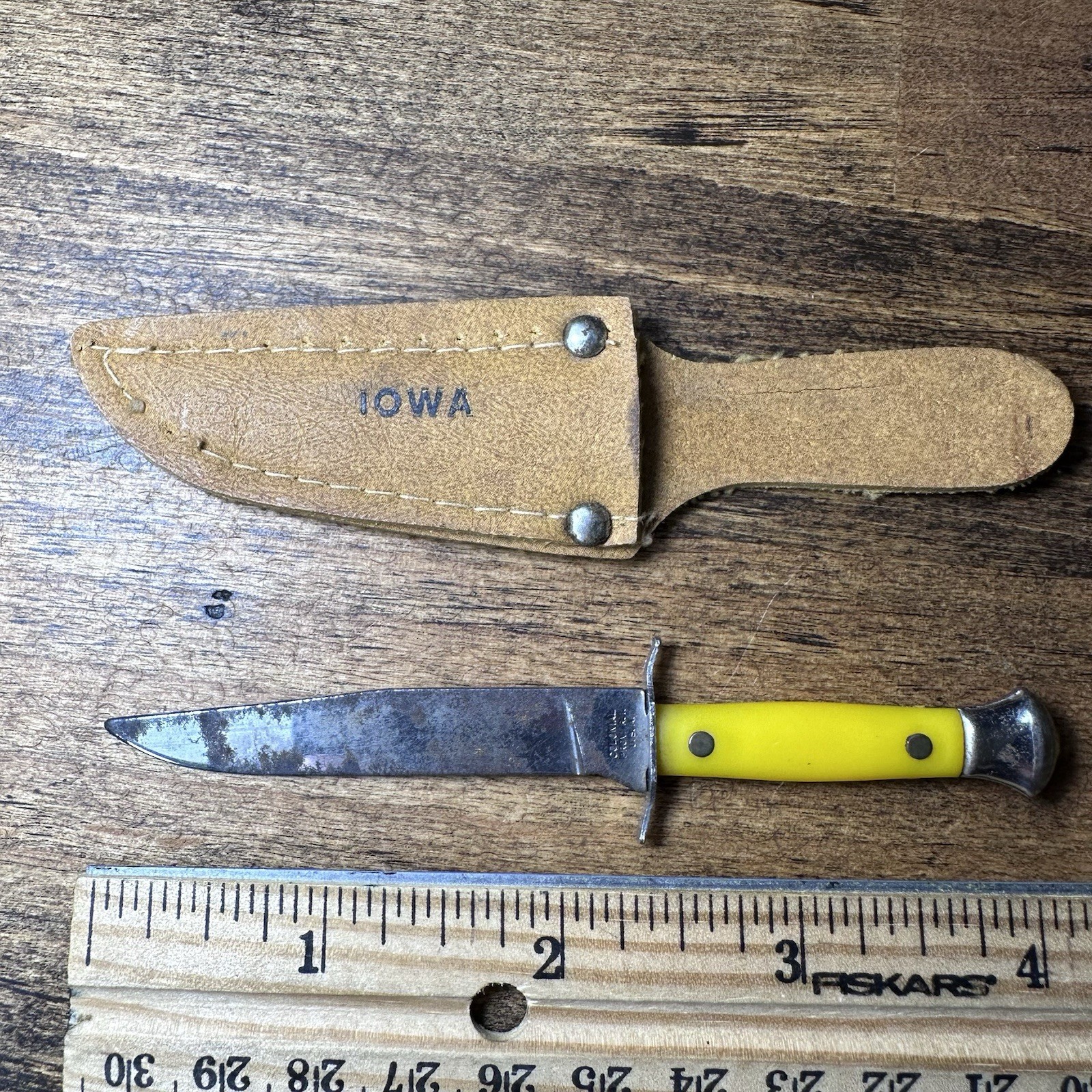 Vintage Colonial Prov RI Mini Fixed Blade Bowie Knife Sheath Iowa Souvenir Vintage Colonial Prov RI Mini Fixed Blade Bowie Knife Sheath Iowa Souvenir