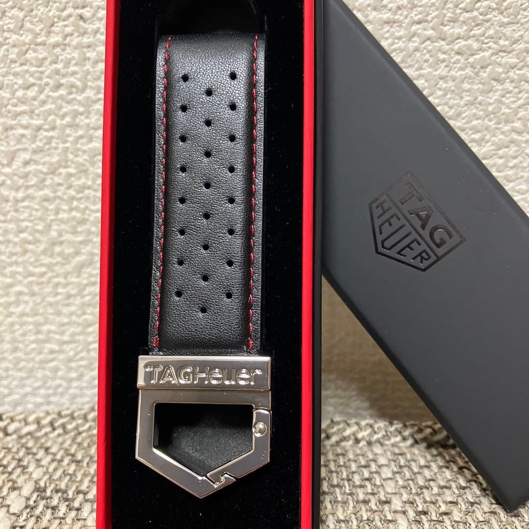 [New wz/Box] TAG Heuer Novelty Black Leather Silver Steel Logo Key ring holder