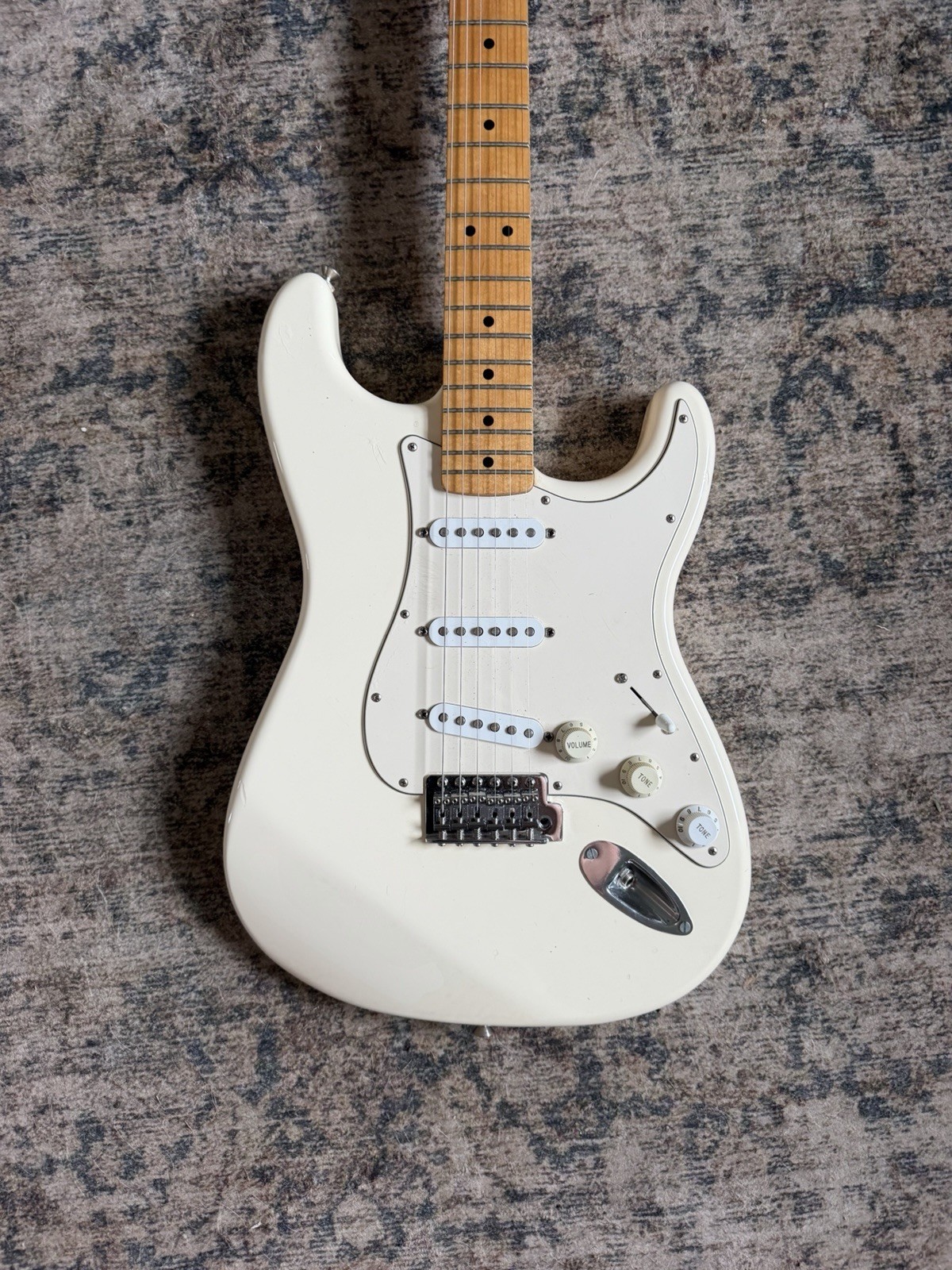1996 MIM Fender Stratocaster (Olympic White)