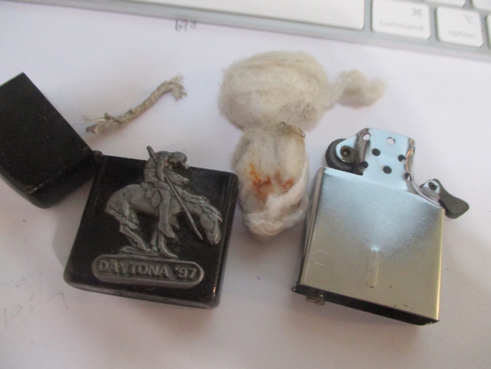 RARE '97 DAYTONA INDIAN WARRIOR TOBACCO BLACK LIGHTER ON HORSE. NOT WORKING VGC RARE '97 DAYTONA INDIAN WARRIOR TOBACCO BLACK LIGHTER ON HORSE. NOT WORKING VGC