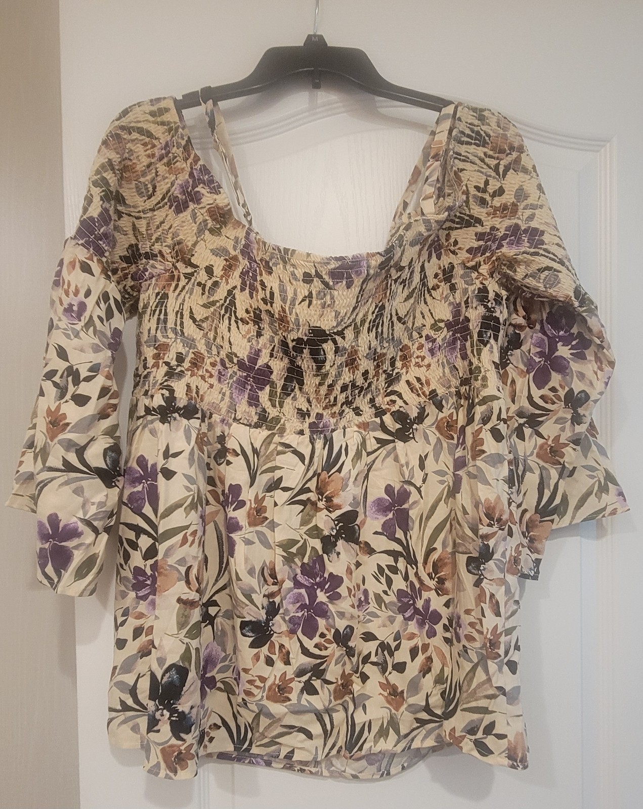 🔥 NWT\'s Torrid SIZE 3 Cold Shoulder Blouse Brand New And GORGEOUS 🔥 🔥 NWT\'s Torrid SIZE 3 Cold Shoulder Blouse Brand New And GORGEOUS 🔥