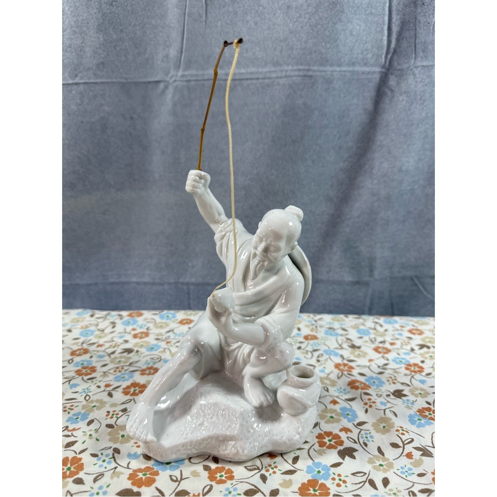 VTG 70s-80s Blanc De Chine Porcelain Fisherman Figurine Decorative Sculpture VTG 70s-80s Blanc De Chine Porcelain Fisherman Figurine Decorative Sculpture
