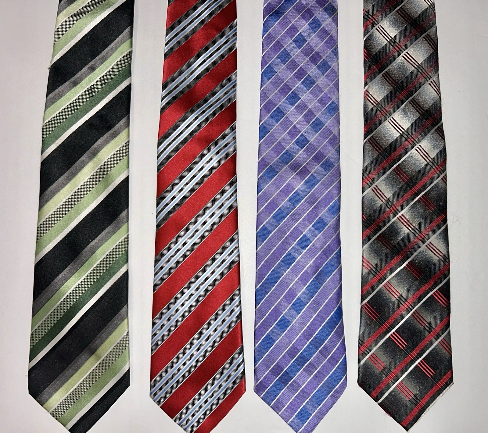 Men\'s Stripe Ties Lot of 4 Croft and Barrow, George Brands Great Condition Men\'s Stripe Ties Lot of 4 Croft and Barrow, George Brands Great Condition