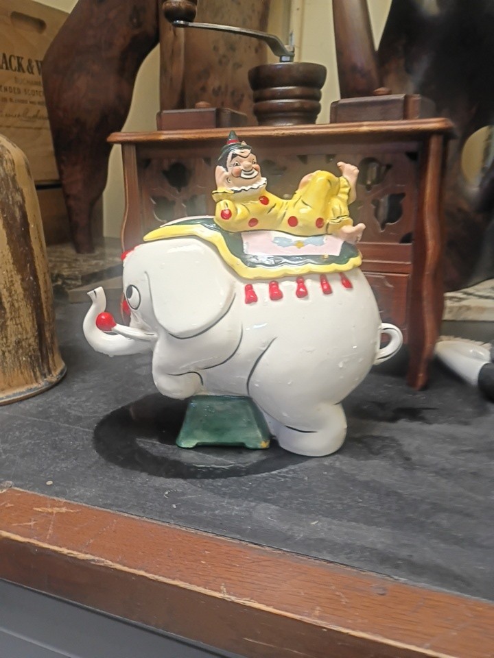 Vtg Yona Original Made In Japan 1957 Elephant & Clown Cookie Jar Vtg Yona Original Made In Japan 1957 Elephant & Clown Cookie Jar