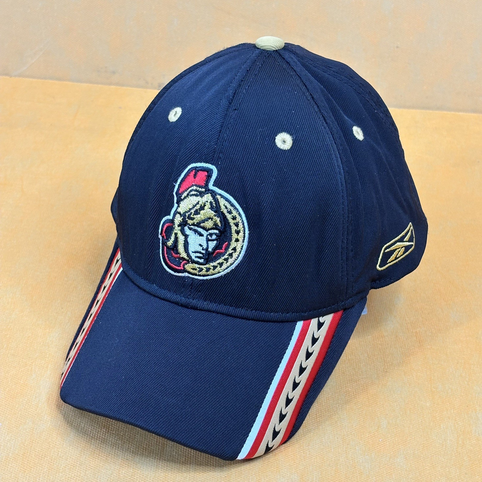 Vintage Reebok Ottawa Senators NHL Center Ice Collection Adjustable Hat Cap