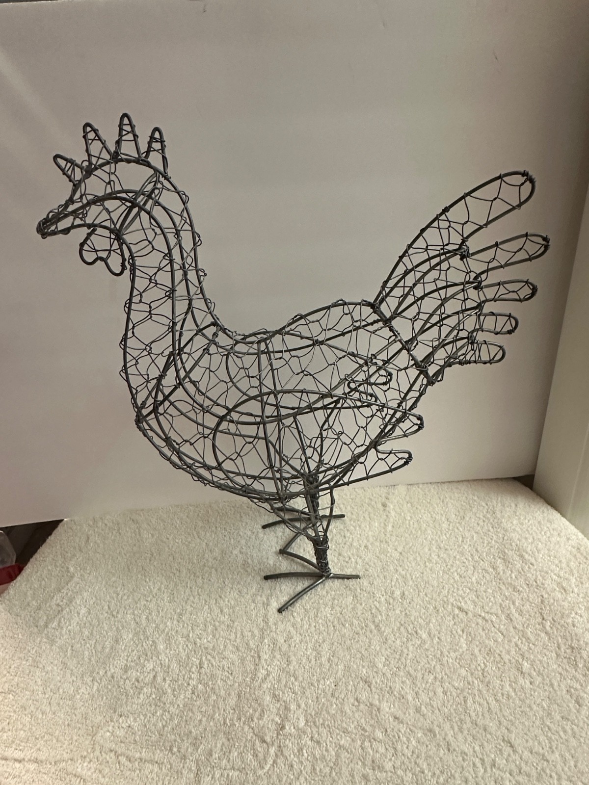 Rustic Farmhouse Metal Wire Rooster Statue Decor 16” Tall