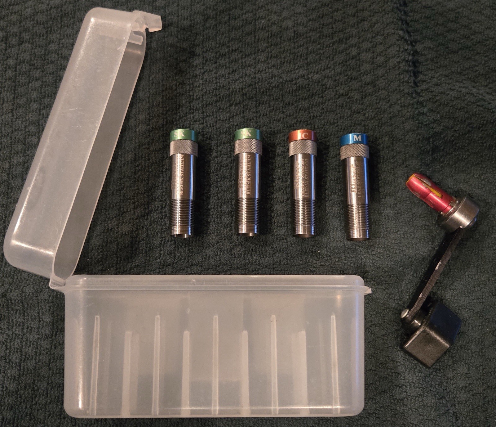 Four Briley Spectrum Choke Tubes For Blaser In .410 Bore With Wrench And Case Four Briley Spectrum Choke Tubes For Blaser In .410 Bore With Wrench And Case