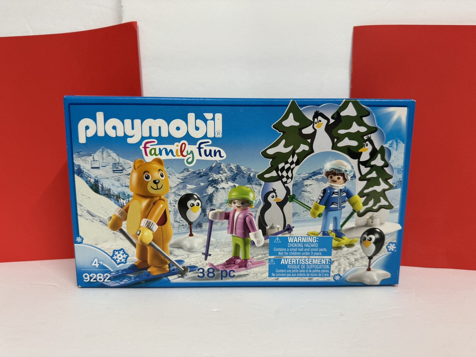 Playmobil  9282 Ski Lesson NEW Family Fun winter sport. GU2