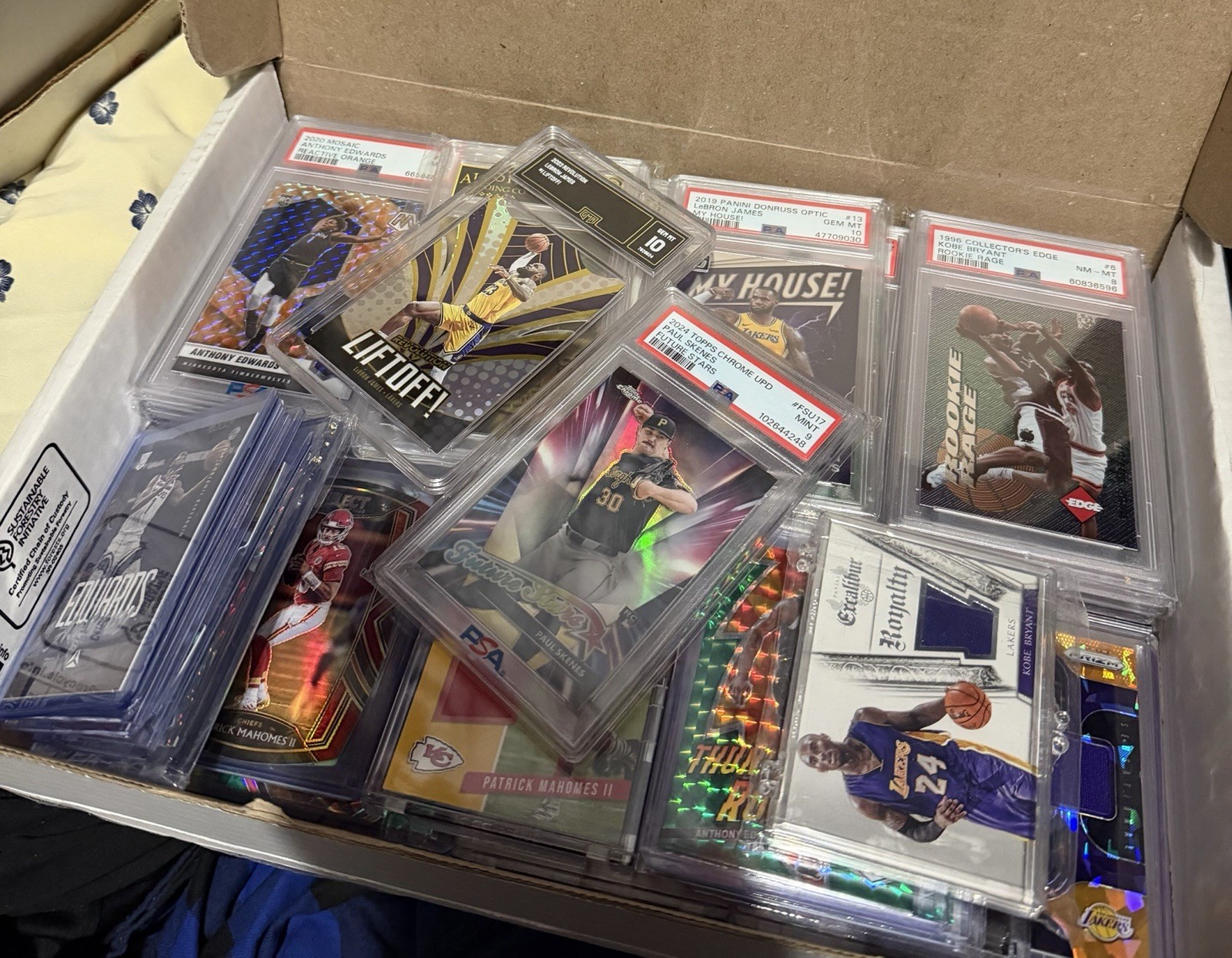 HUGE SPORTS CARD LIQUIDATION FIRE 🔥 SALE 30 Cards DAD’s Collection Of stars