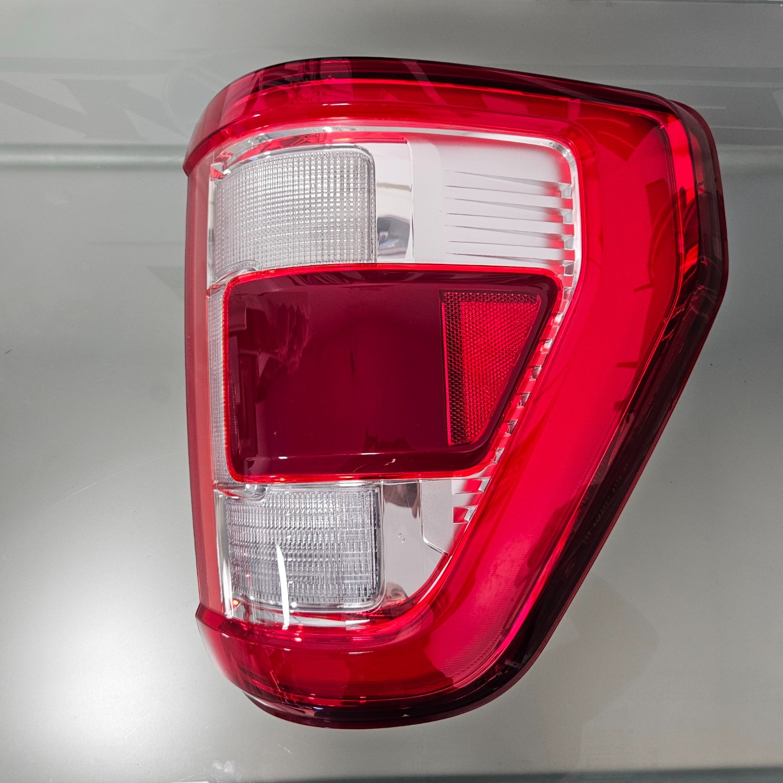 2021-2024 FORD F150 TAIL LIGHT LED RIGHT PASSENGER BLIND SPOT LED #3442 2021-2024 FORD F150 TAIL LIGHT LED RIGHT PASSENGER BLIND SPOT LED #3442