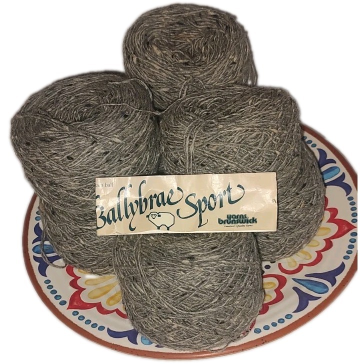 Vintage Brunswick Ballybrae Sport Yarn 7 Balls Gray Tweed 100% Virgin Wool USA