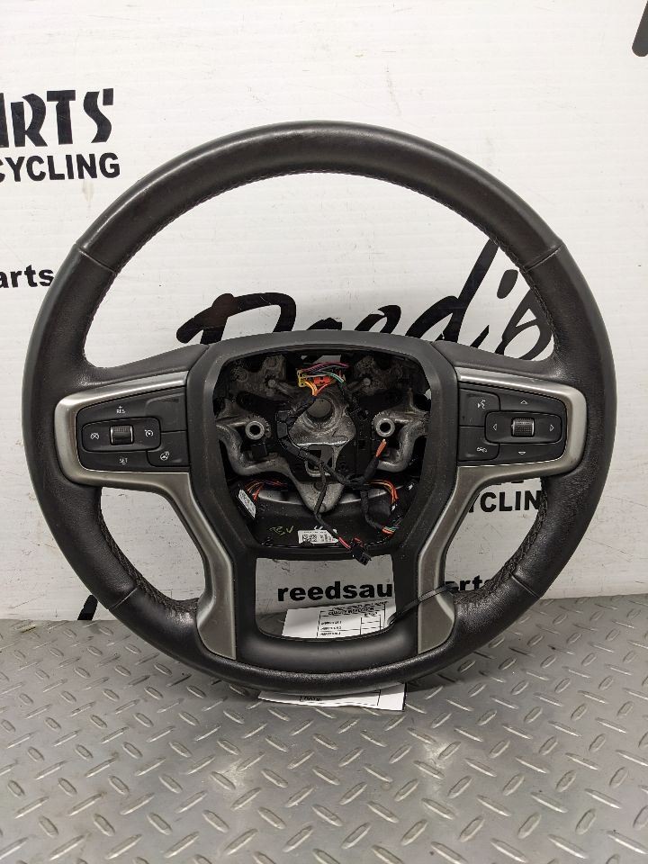 2020-2024 CHEVY SILVERADO 1500 STEERING WHEEL BLACK LEATHER HEATED 1170239