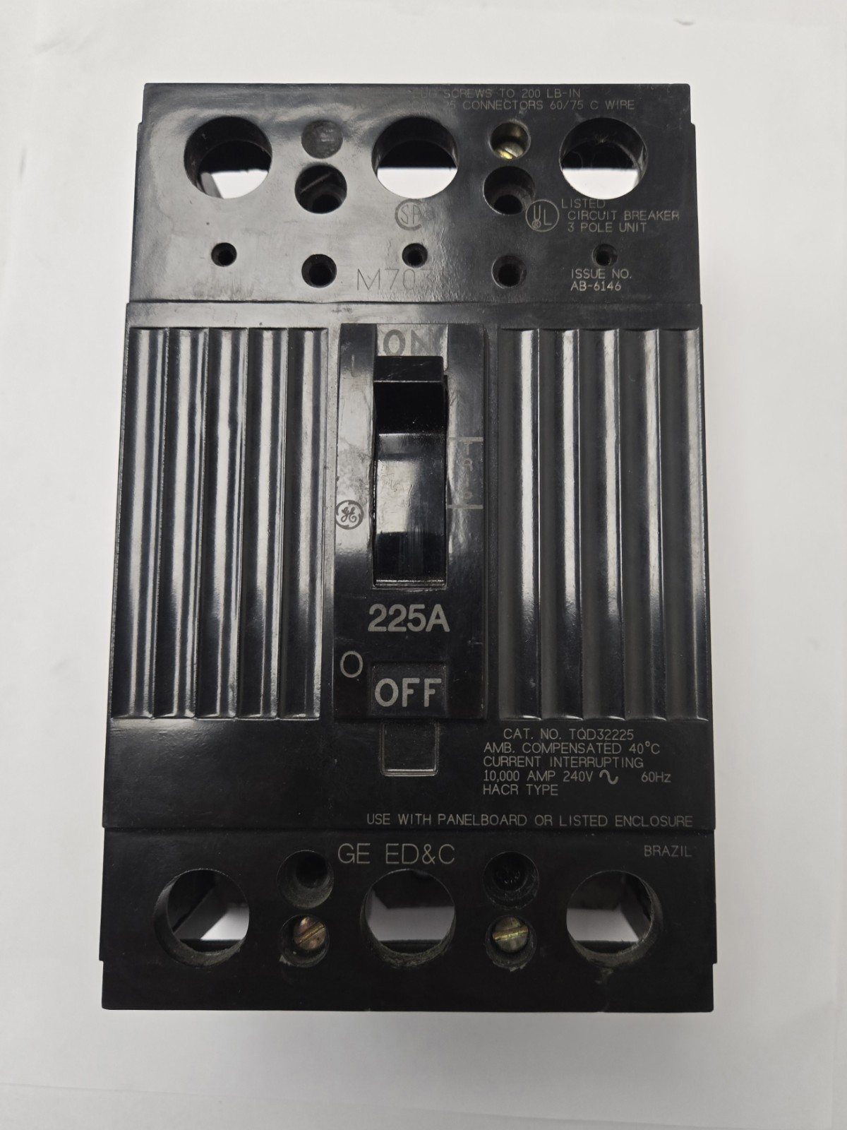 GE CIRCUIT BREAKER TQD32225. 225A, 240V. GE CIRCUIT BREAKER TQD32225. 225A, 240V.