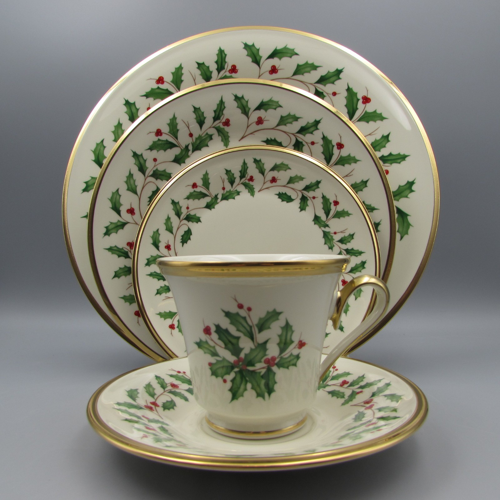 Lenox USA  Made Fine Bone China HOLIDAY 5pc Place Setting N/O