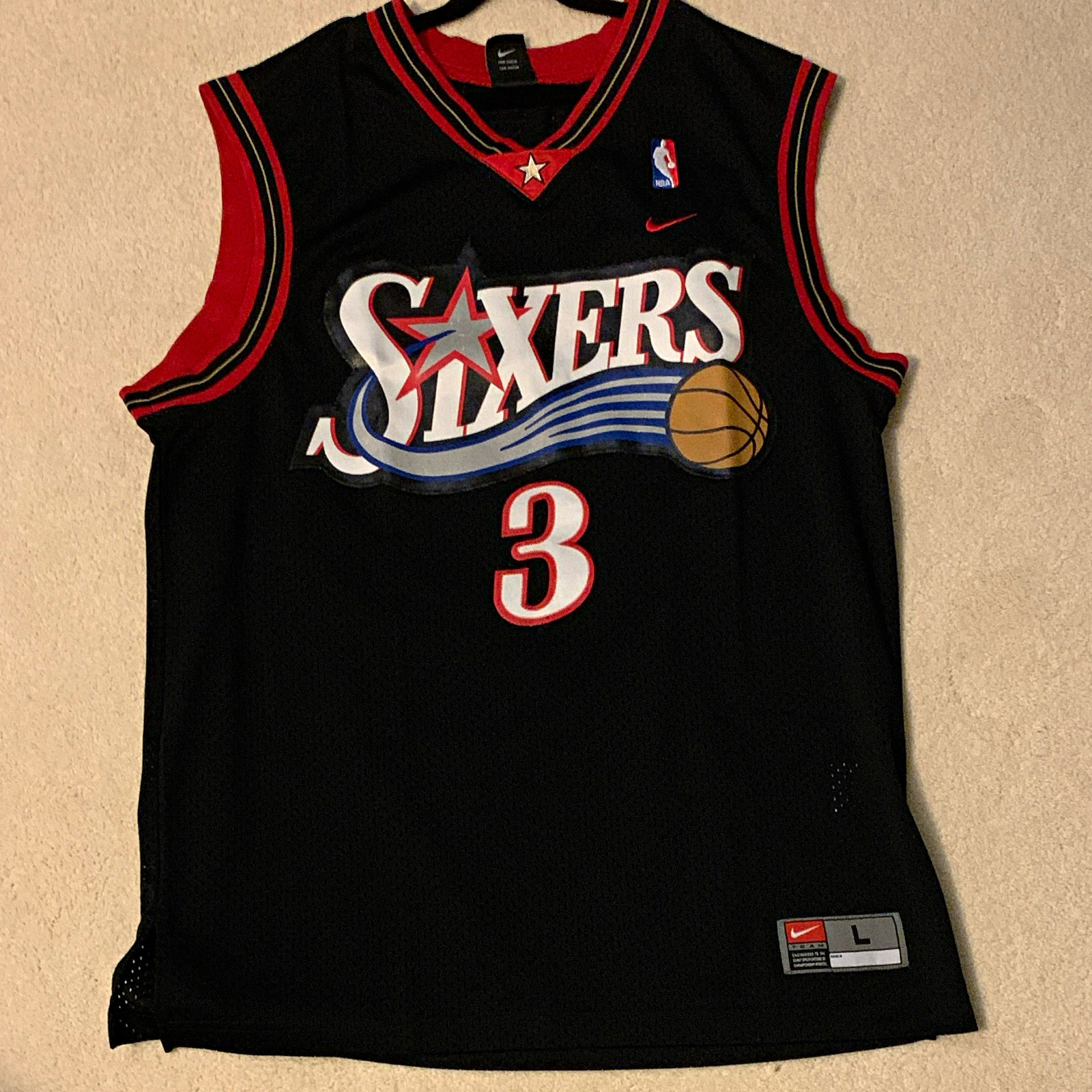 Vintage Nike Allen Iverson #3 Philadelphia 76ers Black NBA Jersey Size L Vintage Nike Allen Iverson #3 Philadelphia 76ers Black NBA Jersey Size L